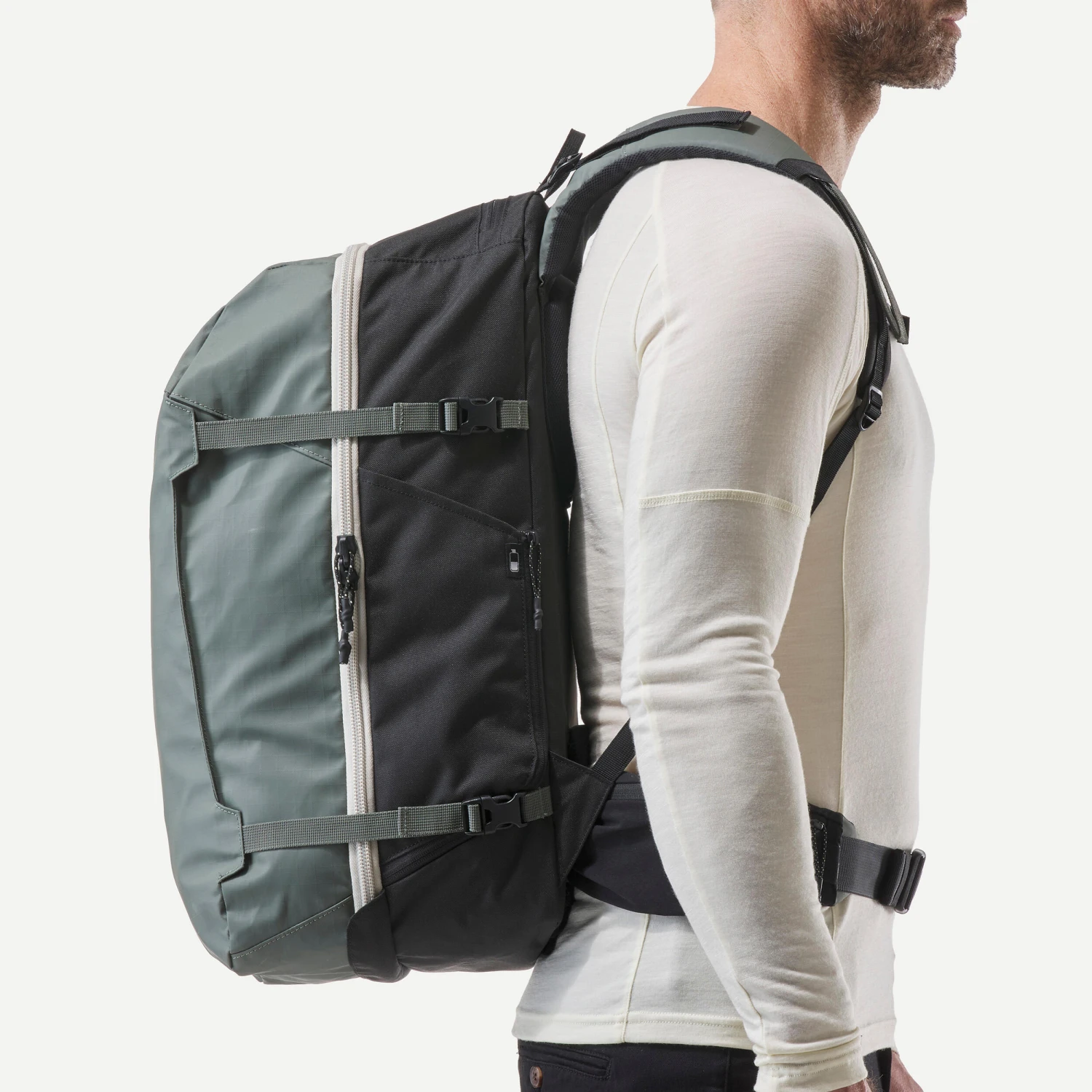 Travel Backpack 40 L - Image 17