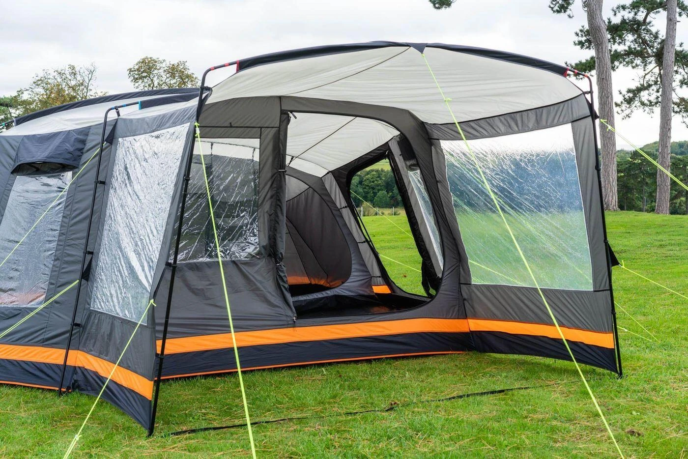 OLPRO Endeavour 7 Berth Tent - Image 4